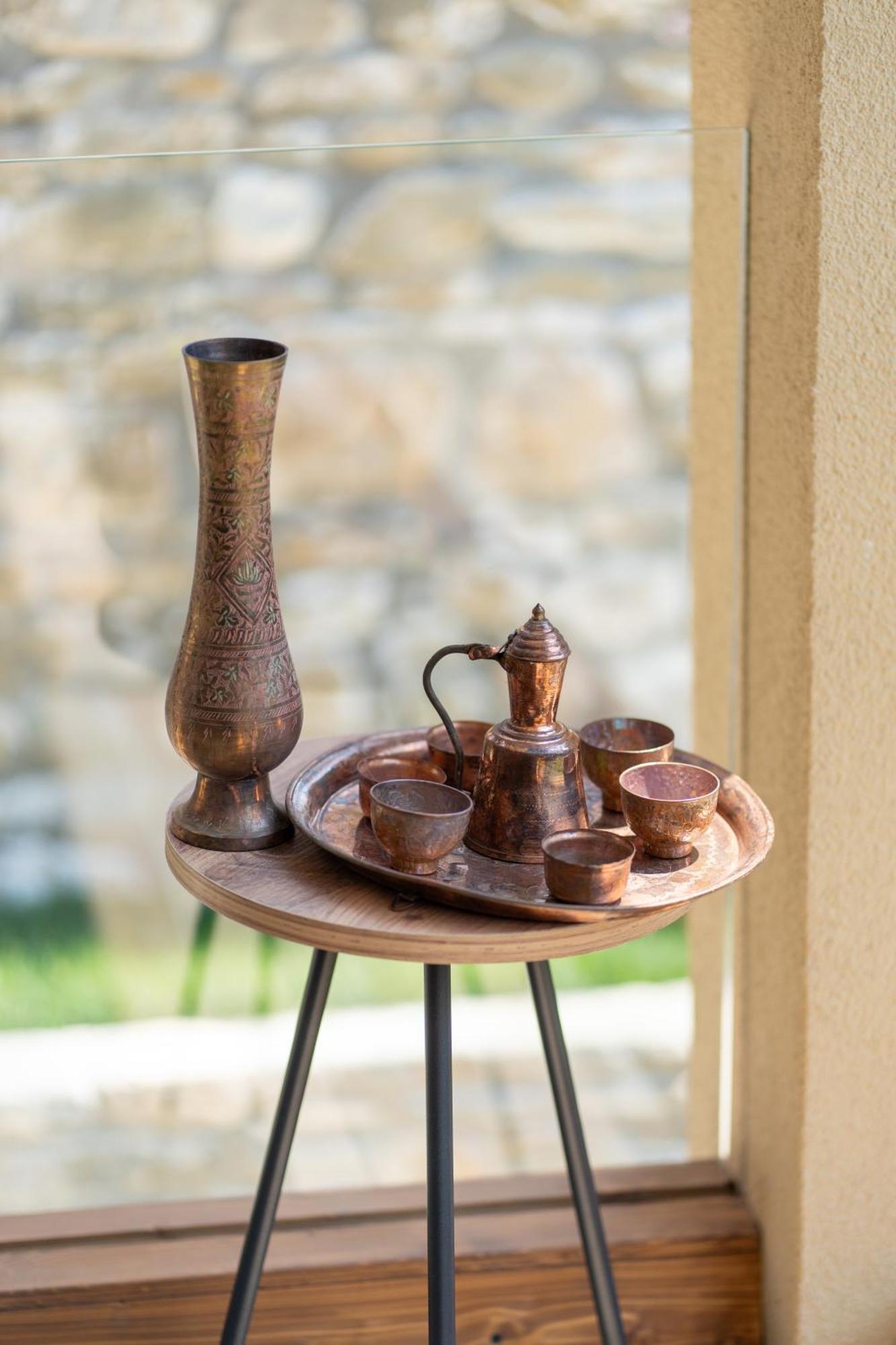 Villa Zoi A Stay To Remember I Located Inside The Castle Of Elbasan, On A Historic Roman Road Via Egnatia I Homemade Breakfast Exterior photo